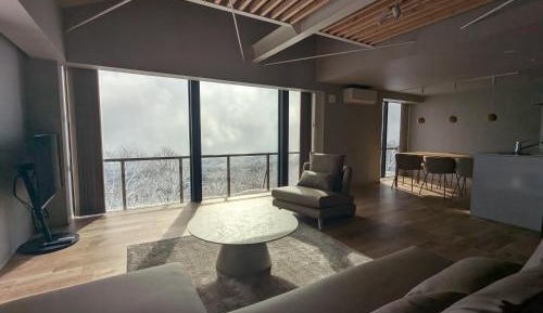 Family Two-Bedroom Apartment with View