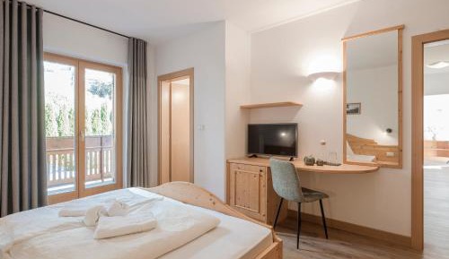 Single Room with Balcony