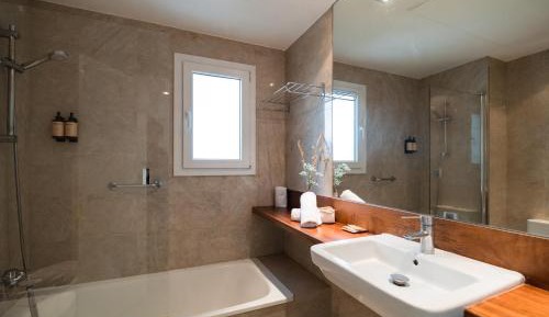 One-Bedroom Standard Apartment