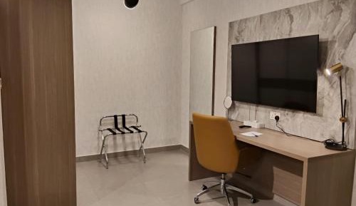 Large Double Room