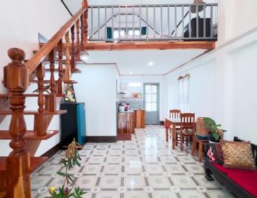 Villa with Garden View