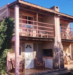 Apartment with Mountain View