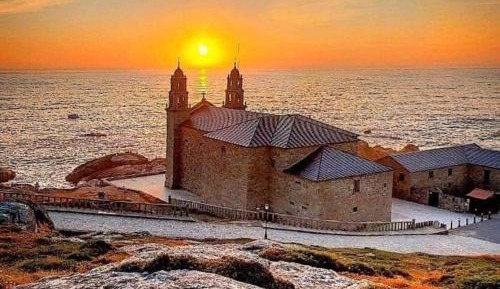 One-Bedroom Standard Apartment