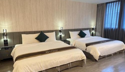 Deluxe Quadruple Room