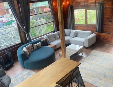 Suite with River View