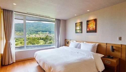 [Time Deal] Penthouse C King/Long Stay(2nights above)+F&BCredit 50,000KRW/night