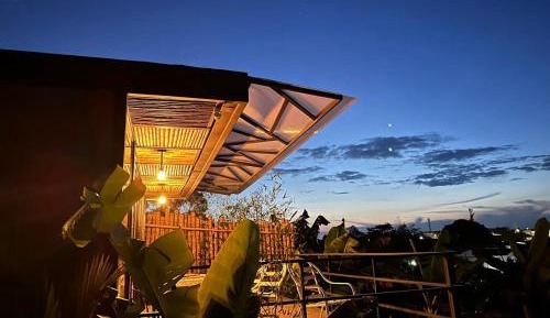 Villa with Garden View