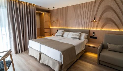 Maris Plus Upper Floor