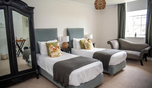 Twin Room with Garden View