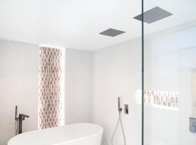 Prestige Master Suite with Spa Access