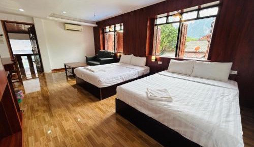 Quadruple Room with Mountain View
