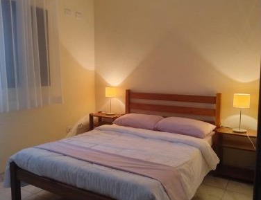 Deluxe Two-Bedroom Apartment with Garden View