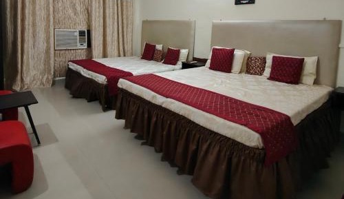 Deluxe Queen Room with Two Queen Beds