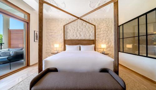 King Room
