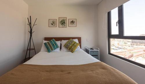 Apartment with City View