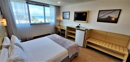 Triple Room with with partial sea view