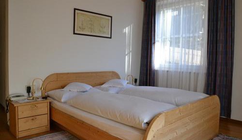 Triple Room with Garden View