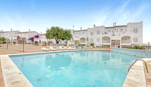 Apartment with Shower