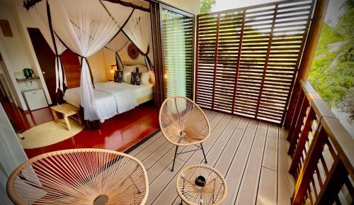 Queen Room with Balcony