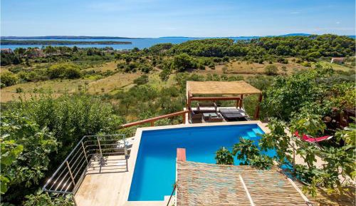 Three-Bedroom Vacation Home 