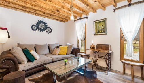 Three-Bedroom Vacation Home 