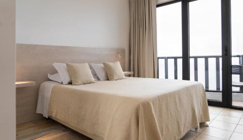 Double Room with Sea View - Ground Floor