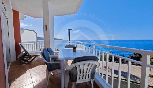 One-Bedroom Apartment with Ocean View