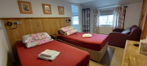 Standard Twin Room with Sofa