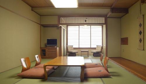 Japanese-Style Quadruple Room
