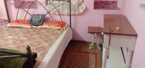 Double Room with Shared Bathroom
