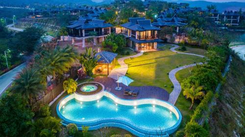 Villa with Private Pool