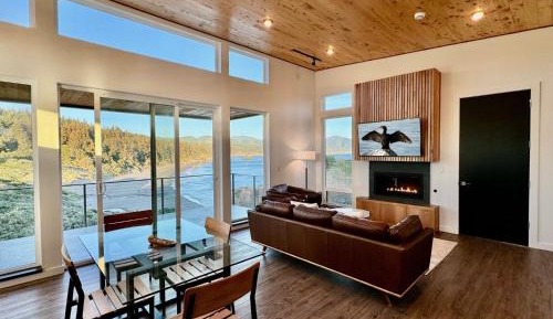 One-Bedroom Premium Apartment with Ocean View