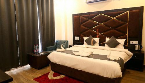 Superior Suite