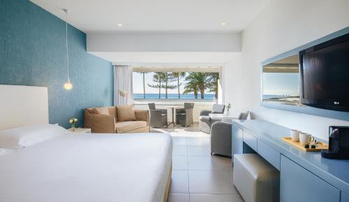 Superior Double or Twin Room with Sea View