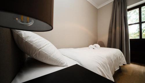 Single Room with Private Bathroom