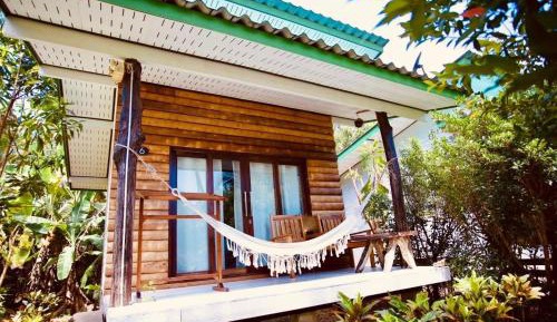 One-Bedroom Bungalow