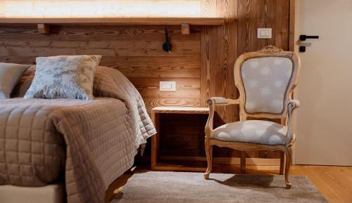Large Double or Twin Room