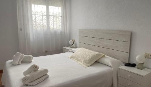 Interior Classic One-Bedroom Apartment