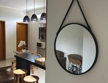 Apartment with Mountain View