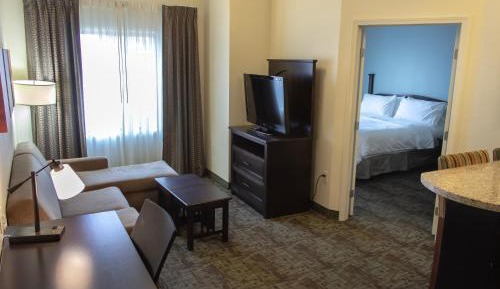 King Room - Hearing Accessible - Non-Smoking