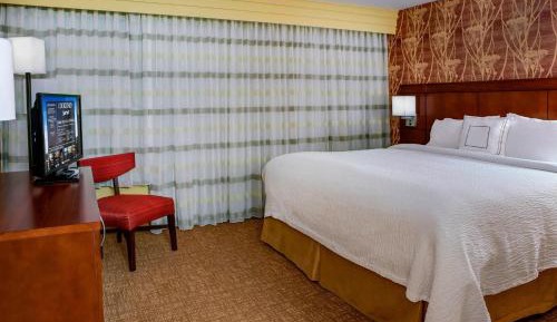 King Room with Sofa Bed