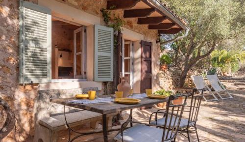 Single-Bedroom Villa