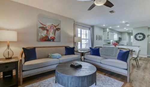 Two-Bedroom Deluxe Apartment