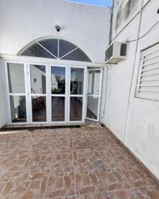 Apartment with Pool View 