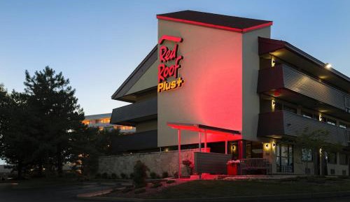 Premium Room with Two Double Beds Smoke Free (Upgraded Bedding & Snack)