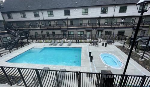 Three-Bedroom Townhouse
