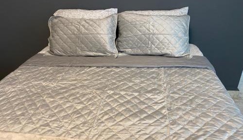 Standard Double Room with Shared Bathroom