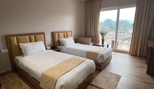 Twin Room with Balcony