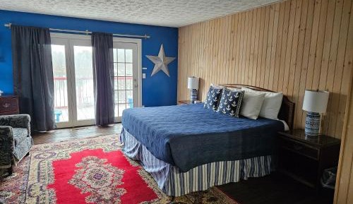 King Suite with Balcony