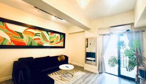 Superior One-Bedroom Apartment with Balcony